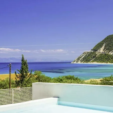 Sleeps 10 Pool Air Con Wifi